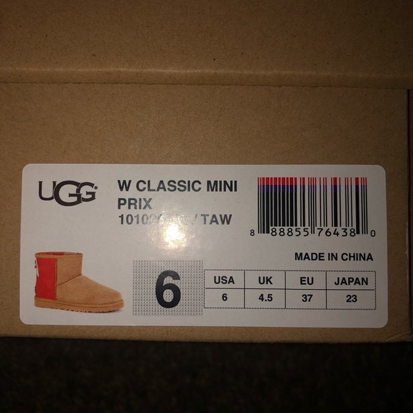 Mini UGGS - Picture 2 of 5